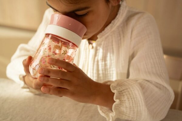 Little Dutch puodelis „Trainer“ 360° Fairy Garden, 300 ml - Image 3