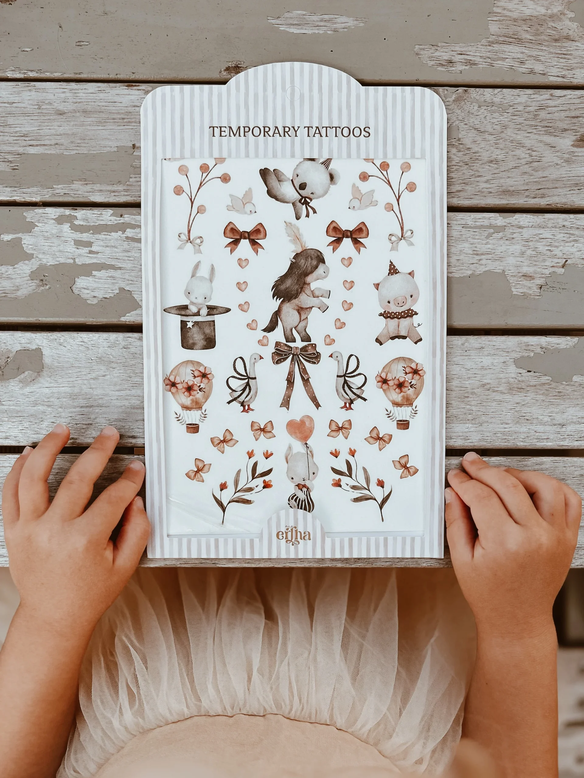 Mrs Ertha tatuiruotės Bloomy Love