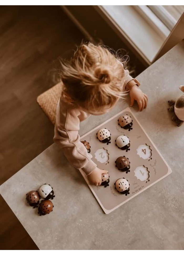 Mrs Ertha Boružėlės XL dėlionė - Image 2