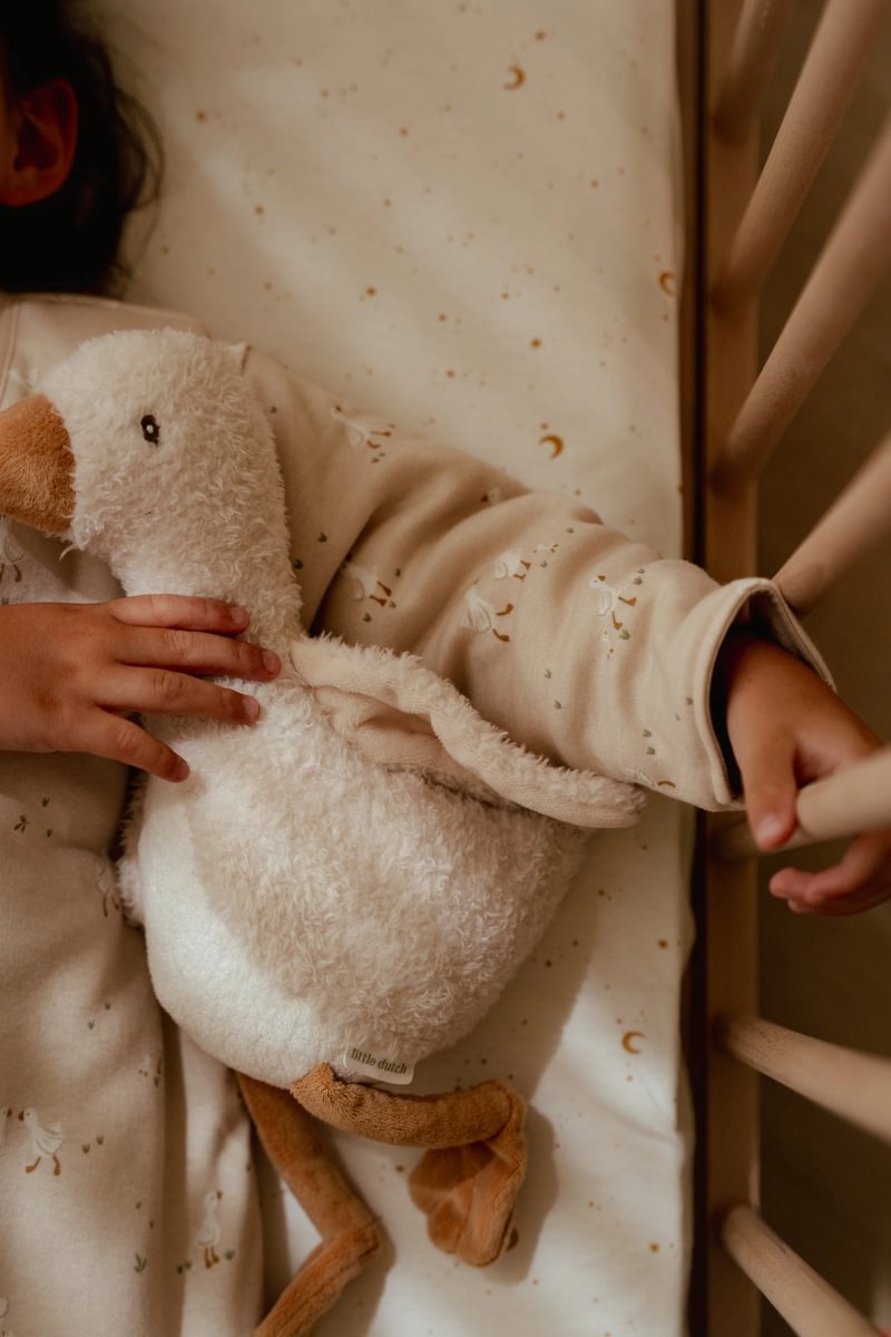 Little Dutch lovelės paklodė su guma „Mėnulis ir žvaigždės“ 60x 120 cm - Image 6